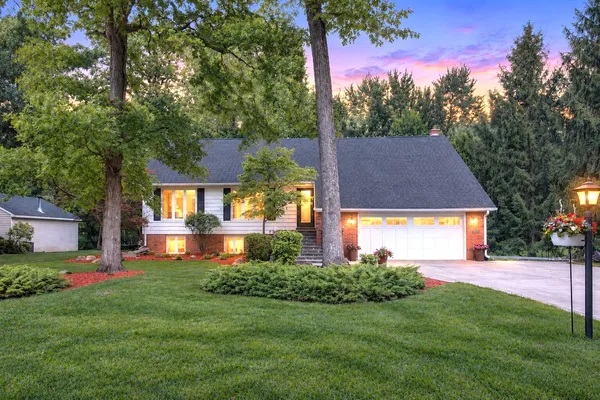 $449,000 | 4788 Woodland Road, Jackson, MI 49203