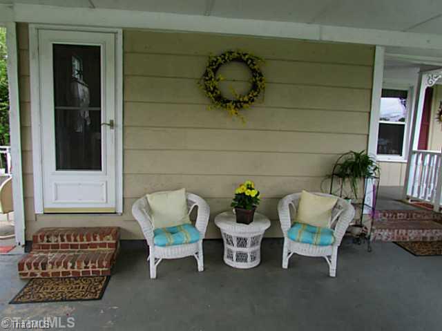 1526 Chestnut Grove Road King, NC 27021 - Photo 3 of 16 Patio/Deck.