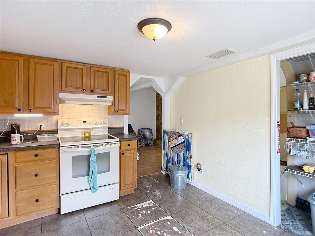 17609 Bathurst Avenue Spring Hill, FL 34610 - Photo 15 of 42