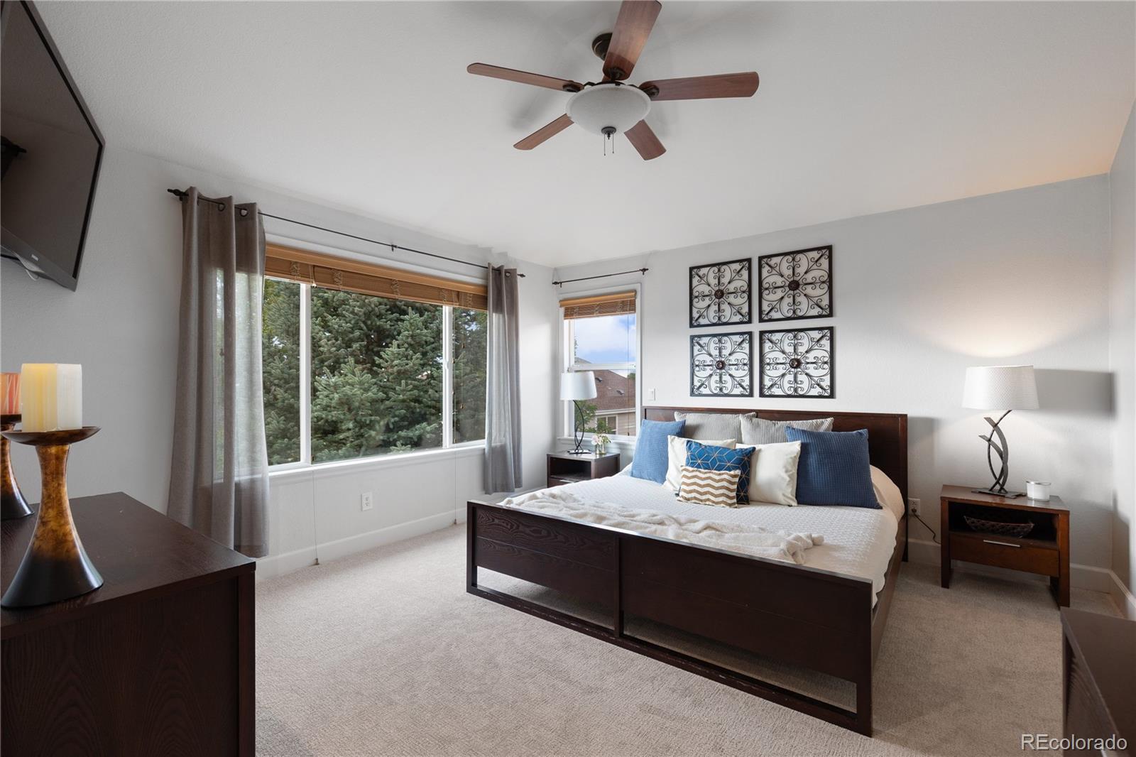 6261 South Sicily Way Aurora, CO 80016 - Photo 29 of 50 a living room with furniture and a large window