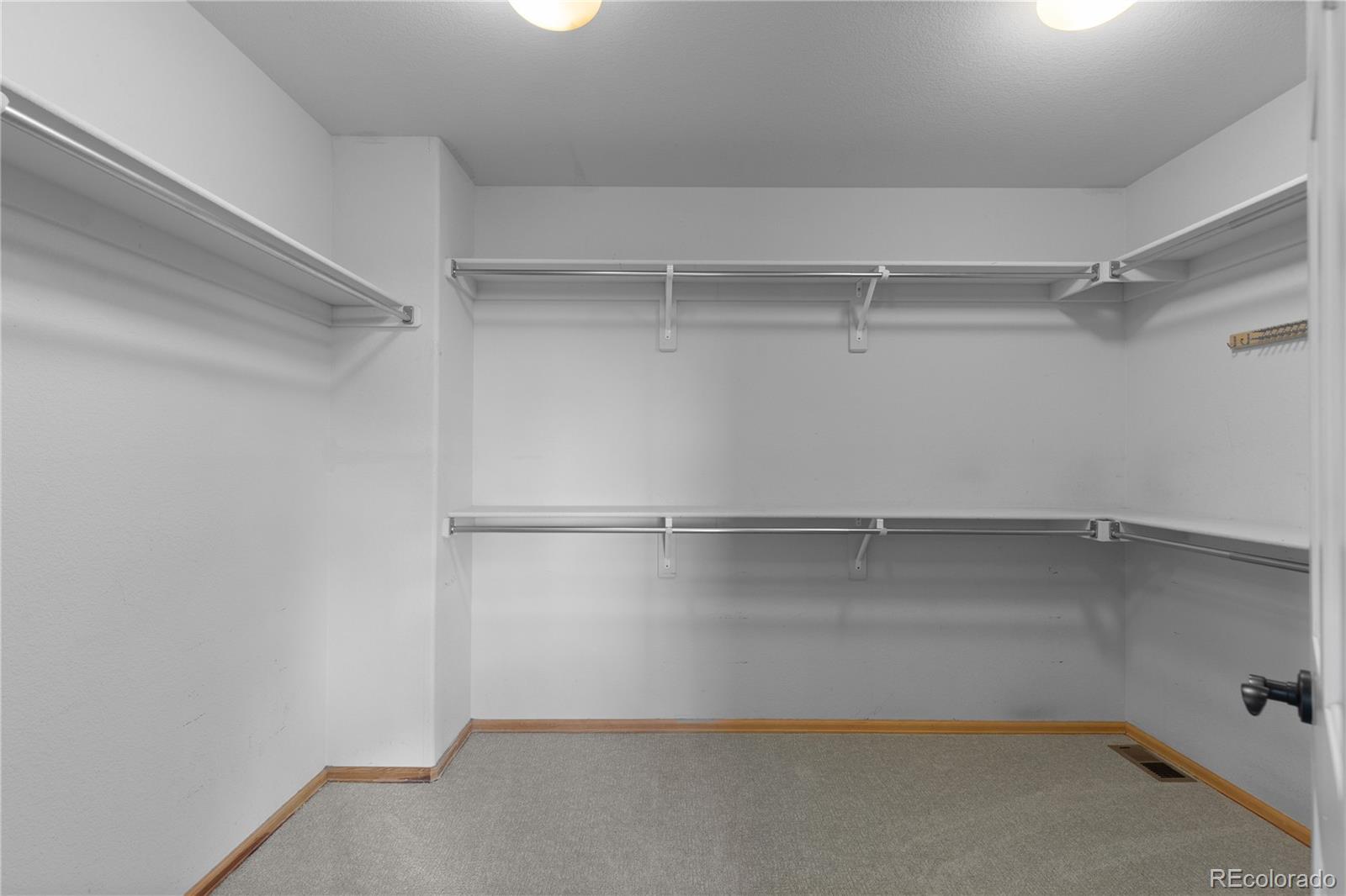 6261 South Sicily Way Aurora, CO 80016 - Photo 31 of 50