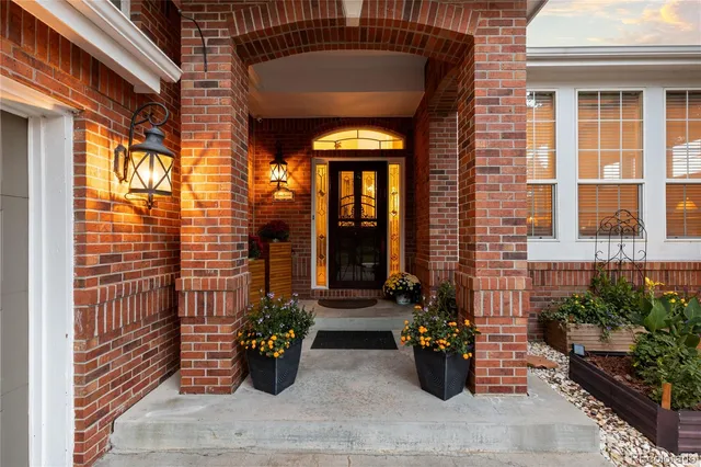 $899,000 | 6261 South Sicily Way, Aurora, CO 80016