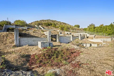 $5,250,000 | 27061 Sea Vista Drive, Malibu, CA 90265