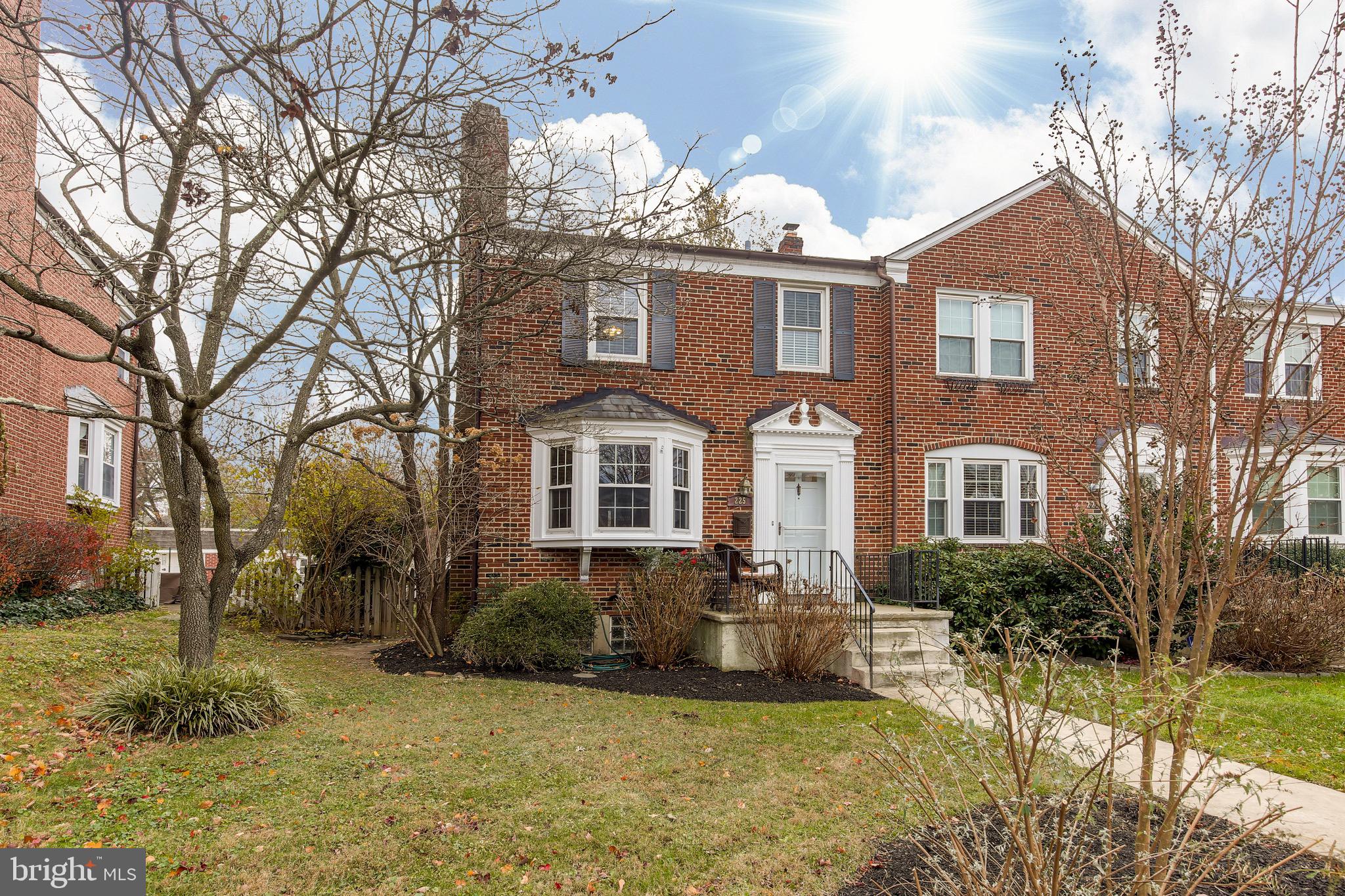 225 Blenheim Road Baltimore, MD 21212 - Photo 1 of 40 Exterior front & side of home with landscaping