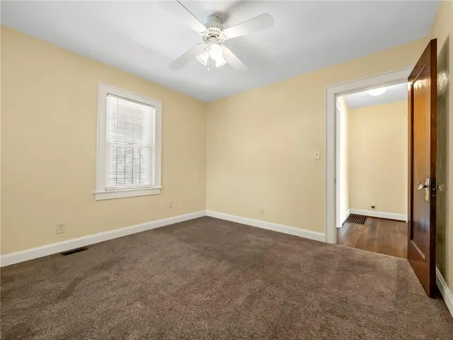 $200,000 | 300 North Oakley Avenue, Kansas City, MO 64123