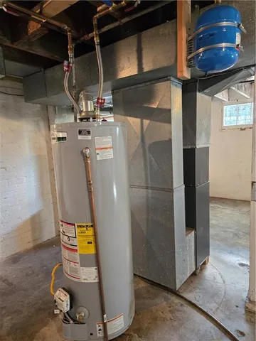 $200,000 | 300 North Oakley Avenue, Kansas City, MO 64123