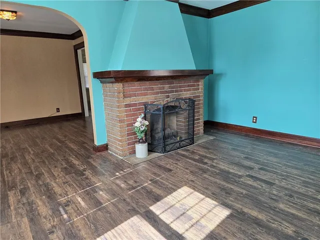 $200,000 | 300 North Oakley Avenue, Kansas City, MO 64123