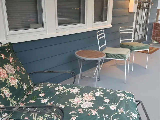 $200,000 | 300 North Oakley Avenue, Kansas City, MO 64123