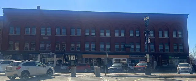 $1,150,000 | 13-31 Market Square, Houlton, ME 04730