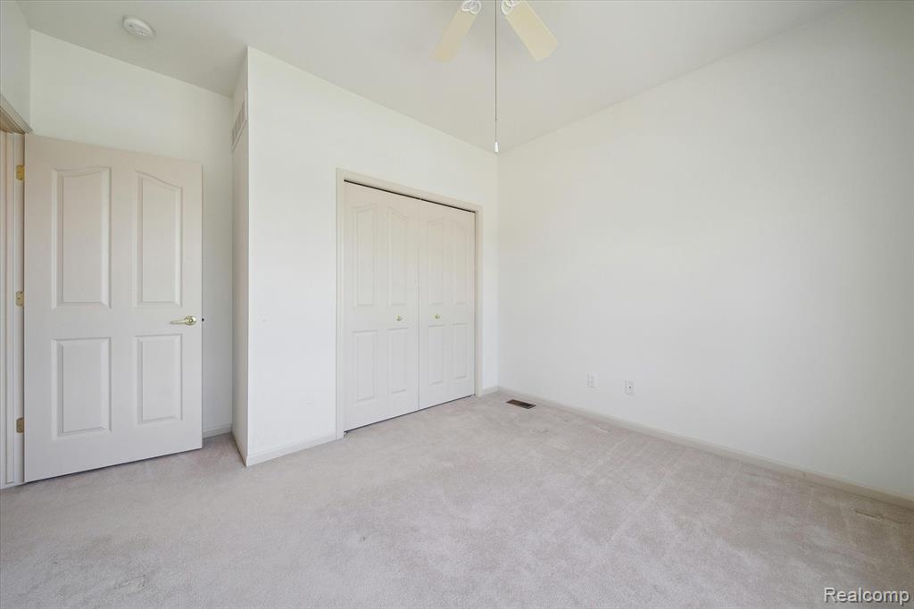 1831 Dunham Drive Rochester, MI 48306 - Photo 29 of 47 Gallery Image 29