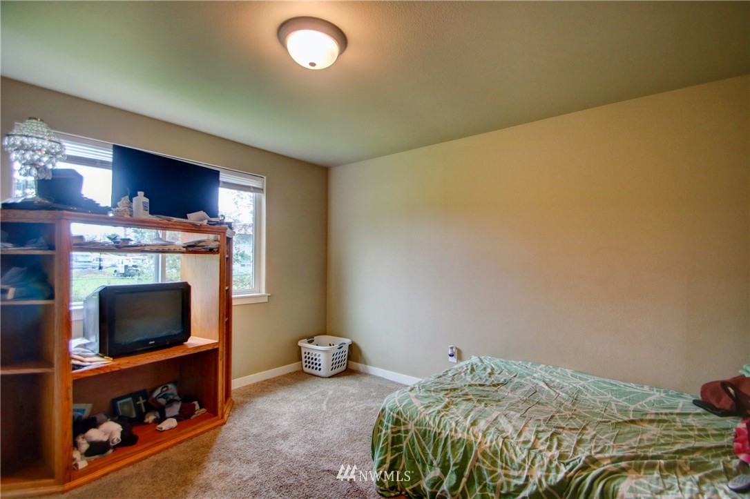 313 F & S Grade Road Sedro-Woolley, WA 98284 - Photo 15 of 28 Gallery Image 15