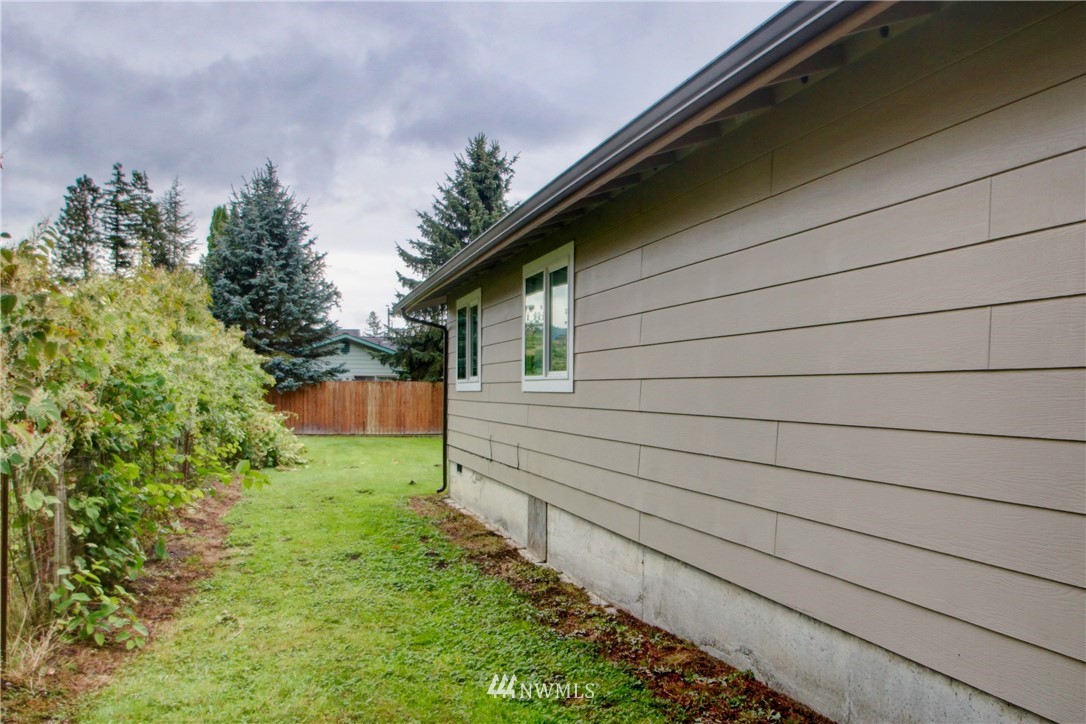 313 F & S Grade Road Sedro-Woolley, WA 98284 - Photo 27 of 28 Gallery Image 27