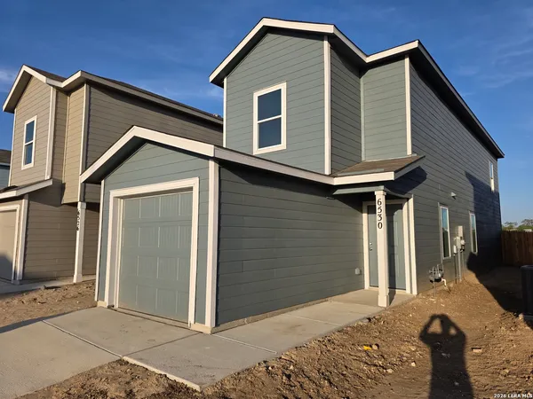 $1,650 | 6530 Dali Bend, San Antonio, TX 78263