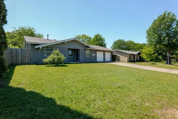$240,000 | 711 Shelmar Drive, Euless, TX 76039