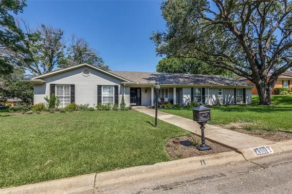 $675,000 | 4301 Winding Way, Benbrook, TX 76126