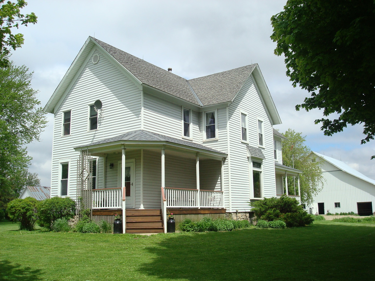 1069 South Malta Road Rochelle, IL 61068 - Photo 1 of 66