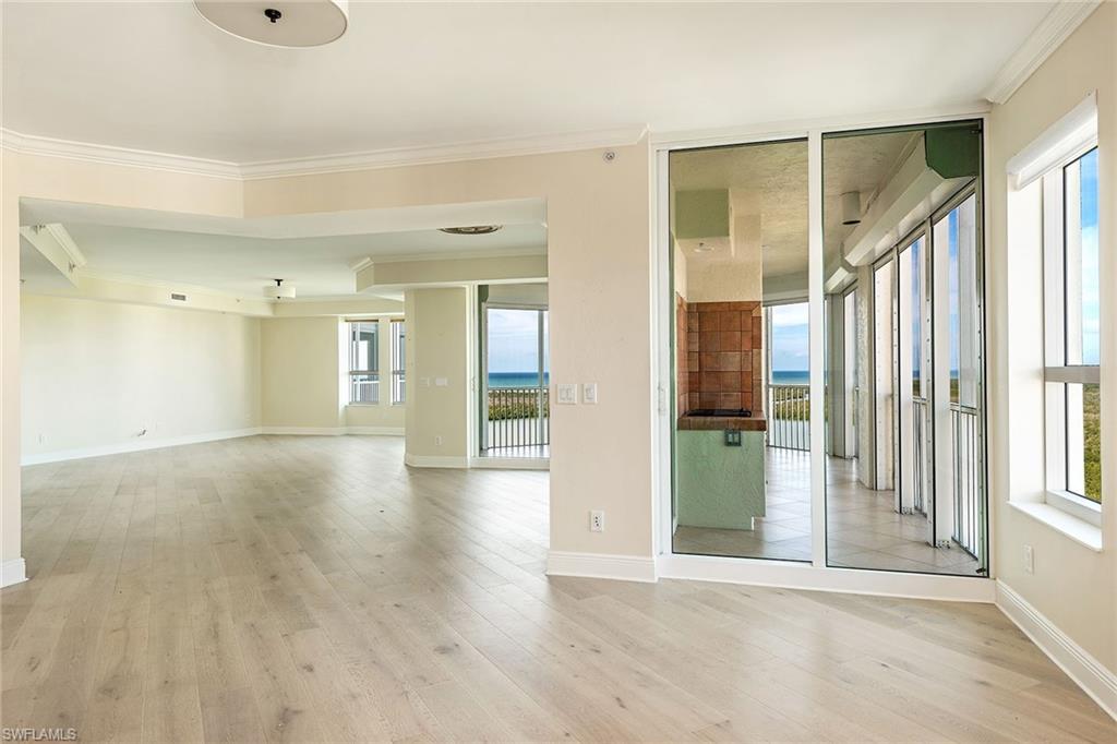 285 Grande Way, Unit 1606 Naples, FL 34110 - Photo 5 of 30