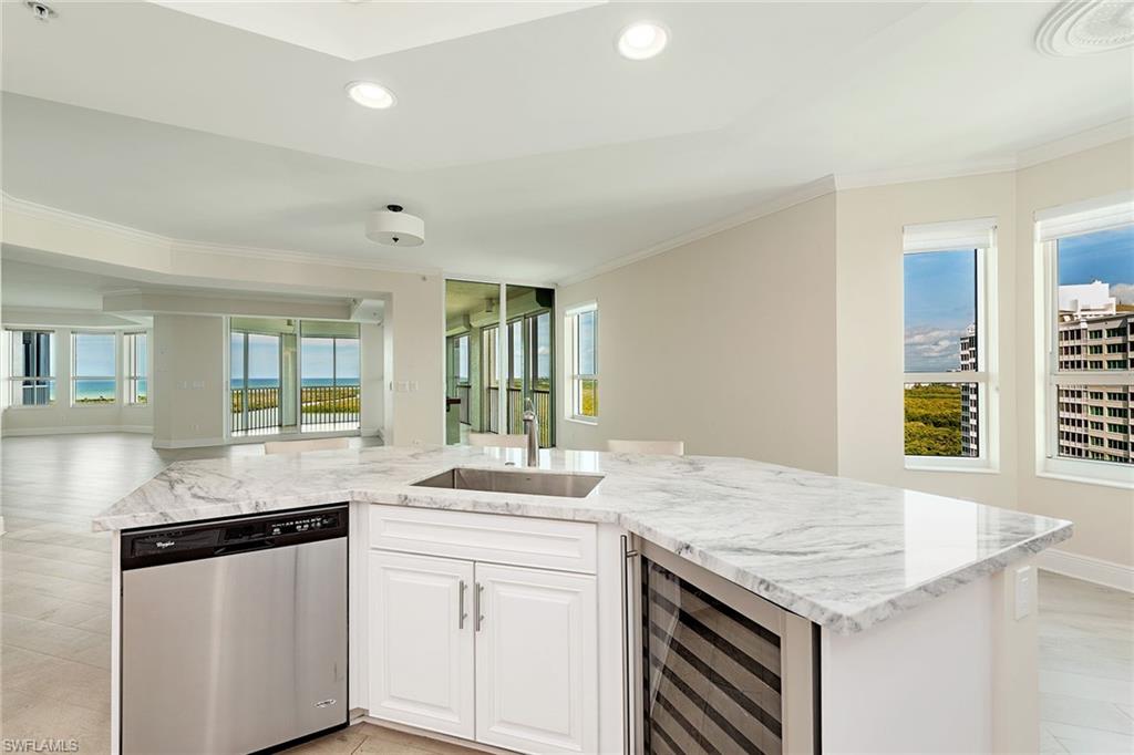 285 Grande Way, Unit 1606 Naples, FL 34110 - Photo 6 of 30