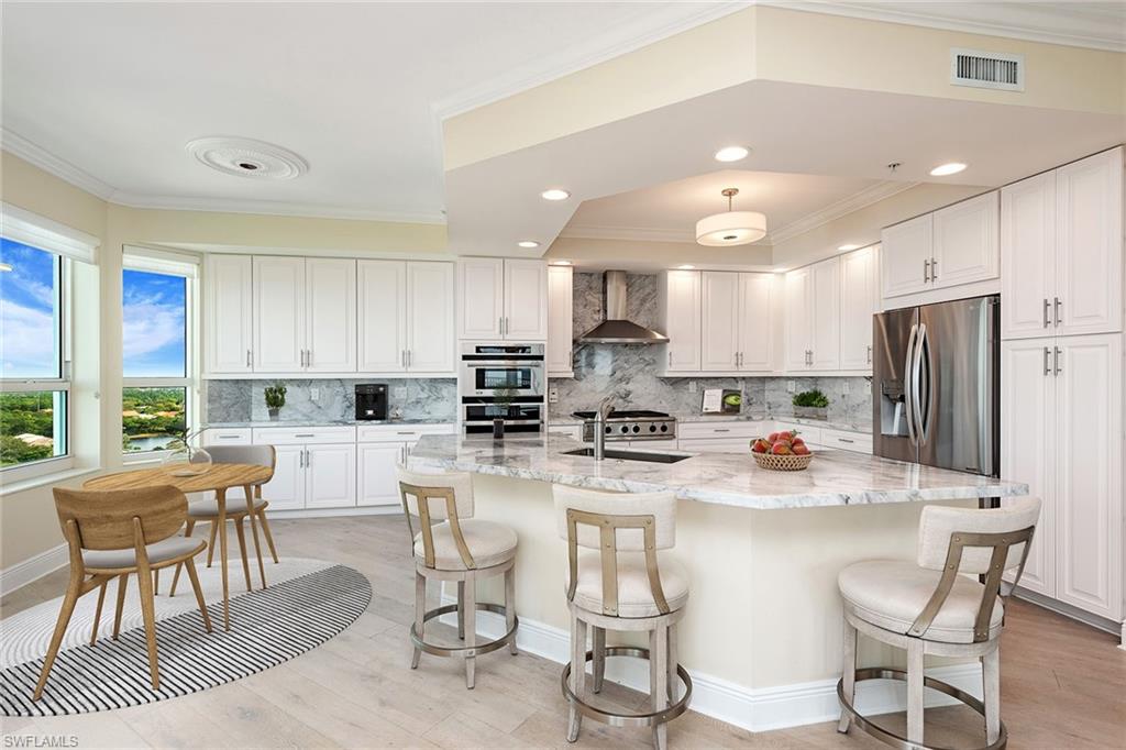 285 Grande Way, Unit 1606 Naples, FL 34110 - Photo 8 of 30