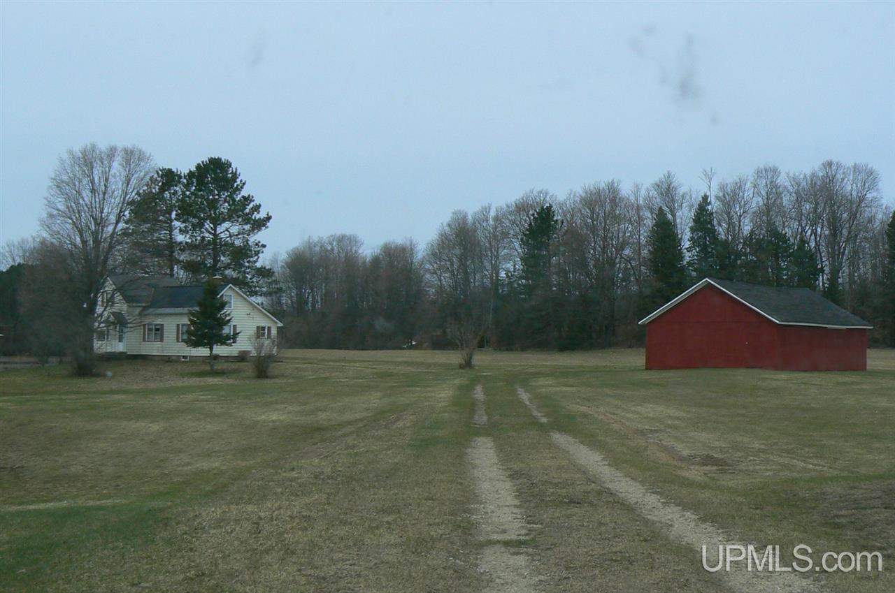 E4756 Slapneck Road Munising, MI 49862 - Photo 1 of 32 Gallery Image 1