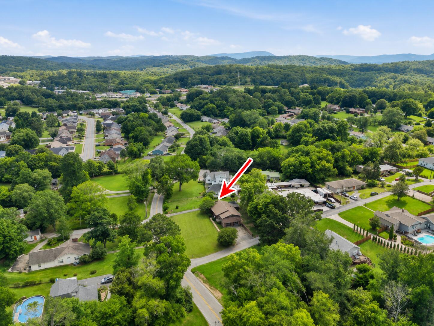 3416 Roberts Road Chattanooga, TN 37416 - Photo 3 of 37 aerial photo with mountains