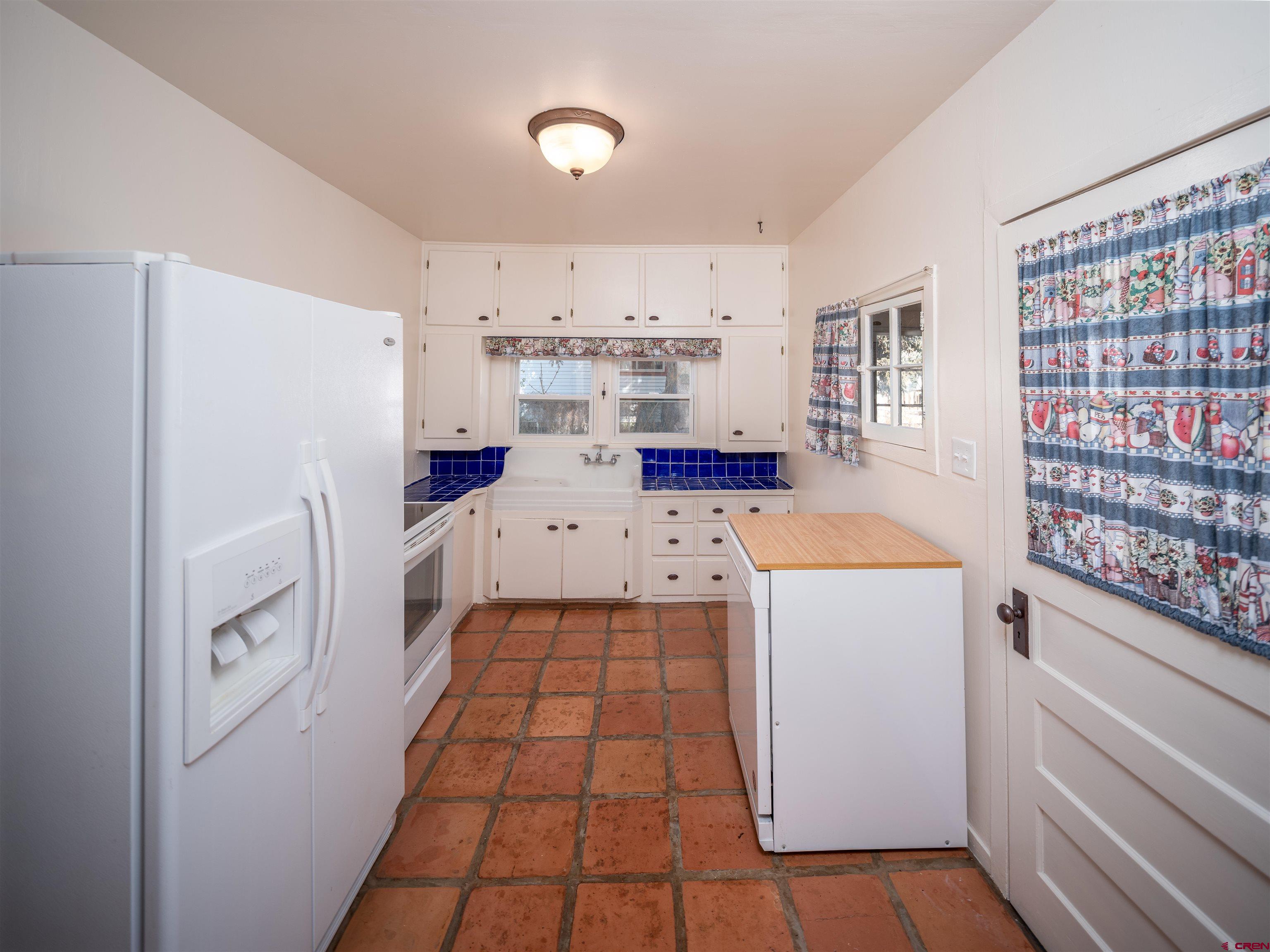 144 South Market Street Cortez, CO 81321 - Photo 7 of 41