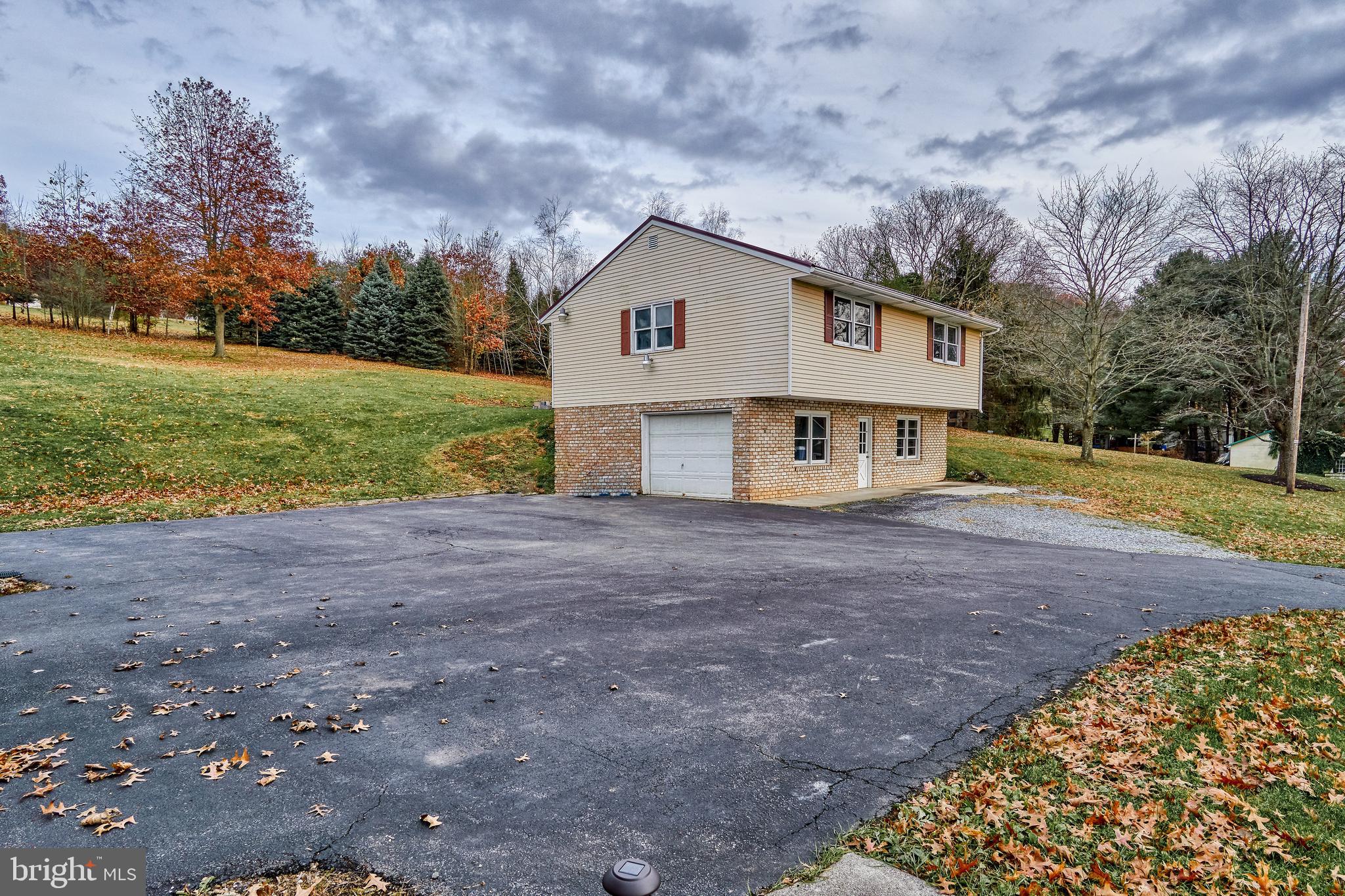 7821 Spring Road New Bloomfield, PA 17068 - Photo 18 of 48 Gallery Image 18