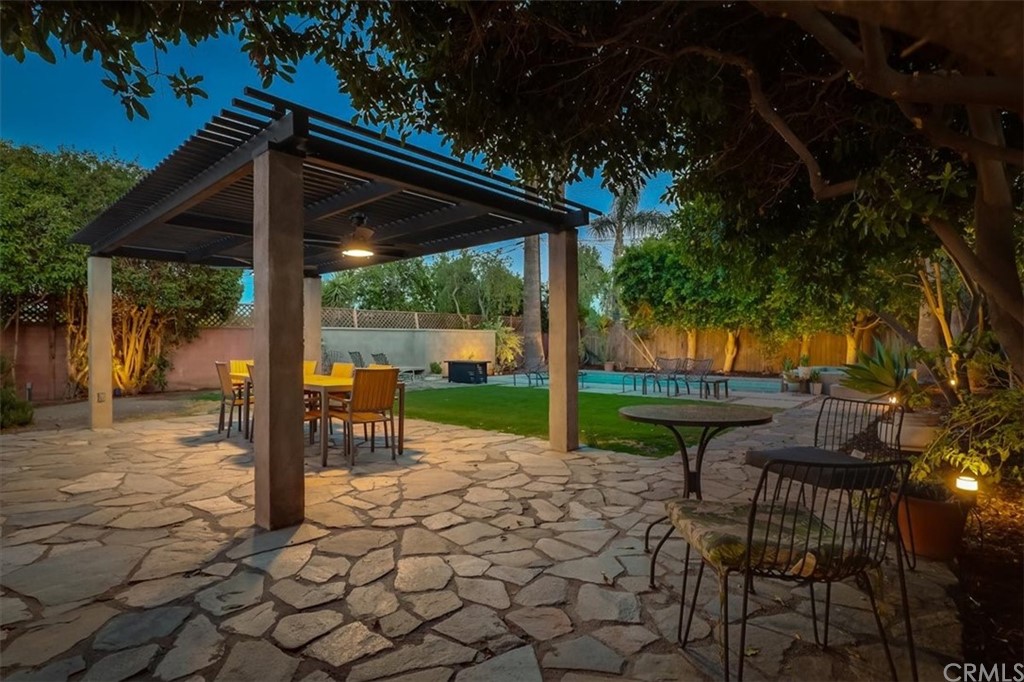 13040 Delano Street Van Nuys, CA 91401 - Photo 45 of 64