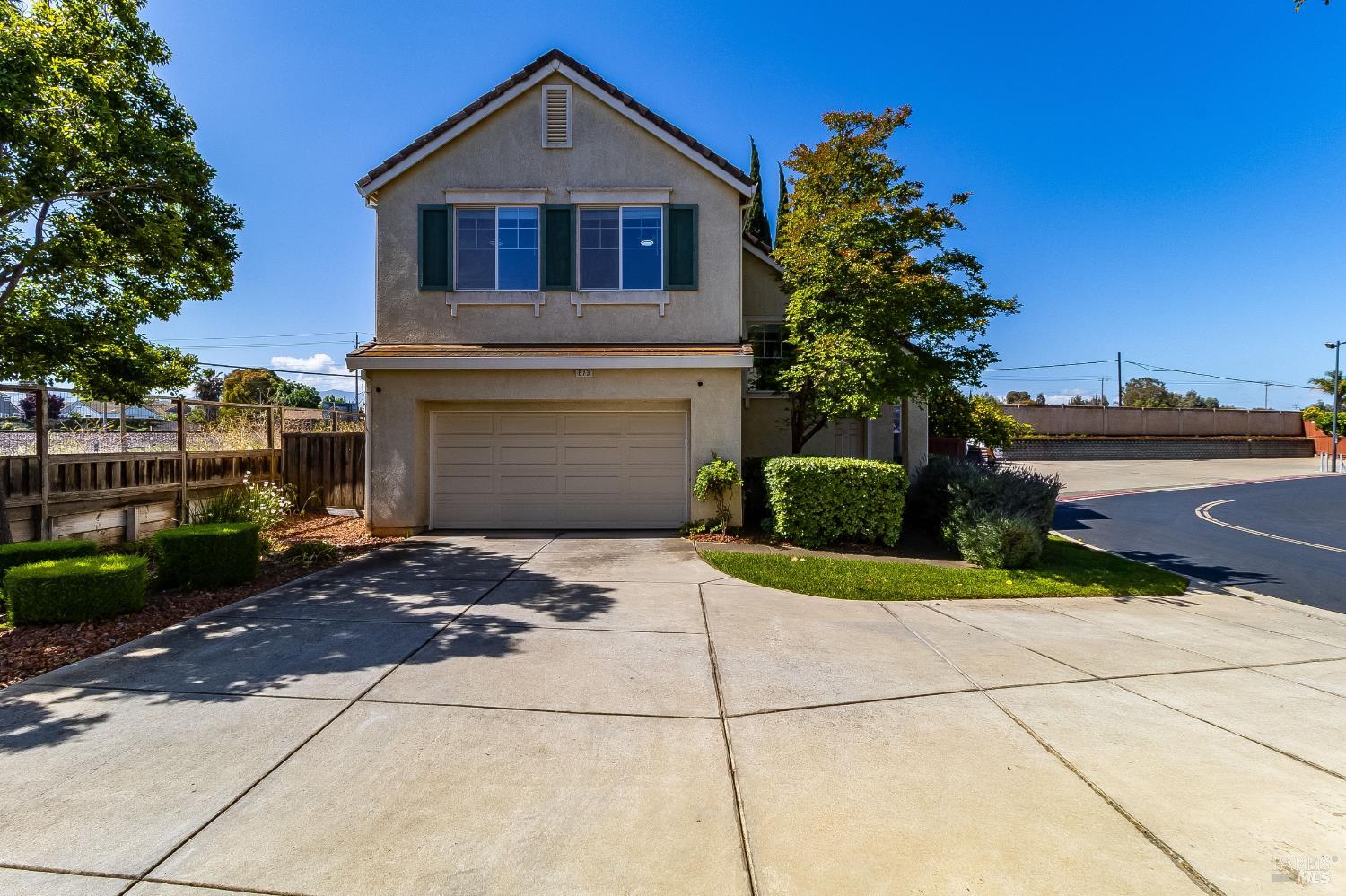 673 Rockspray Circle Pittsburg, CA 94565 - Photo 2 of 84
