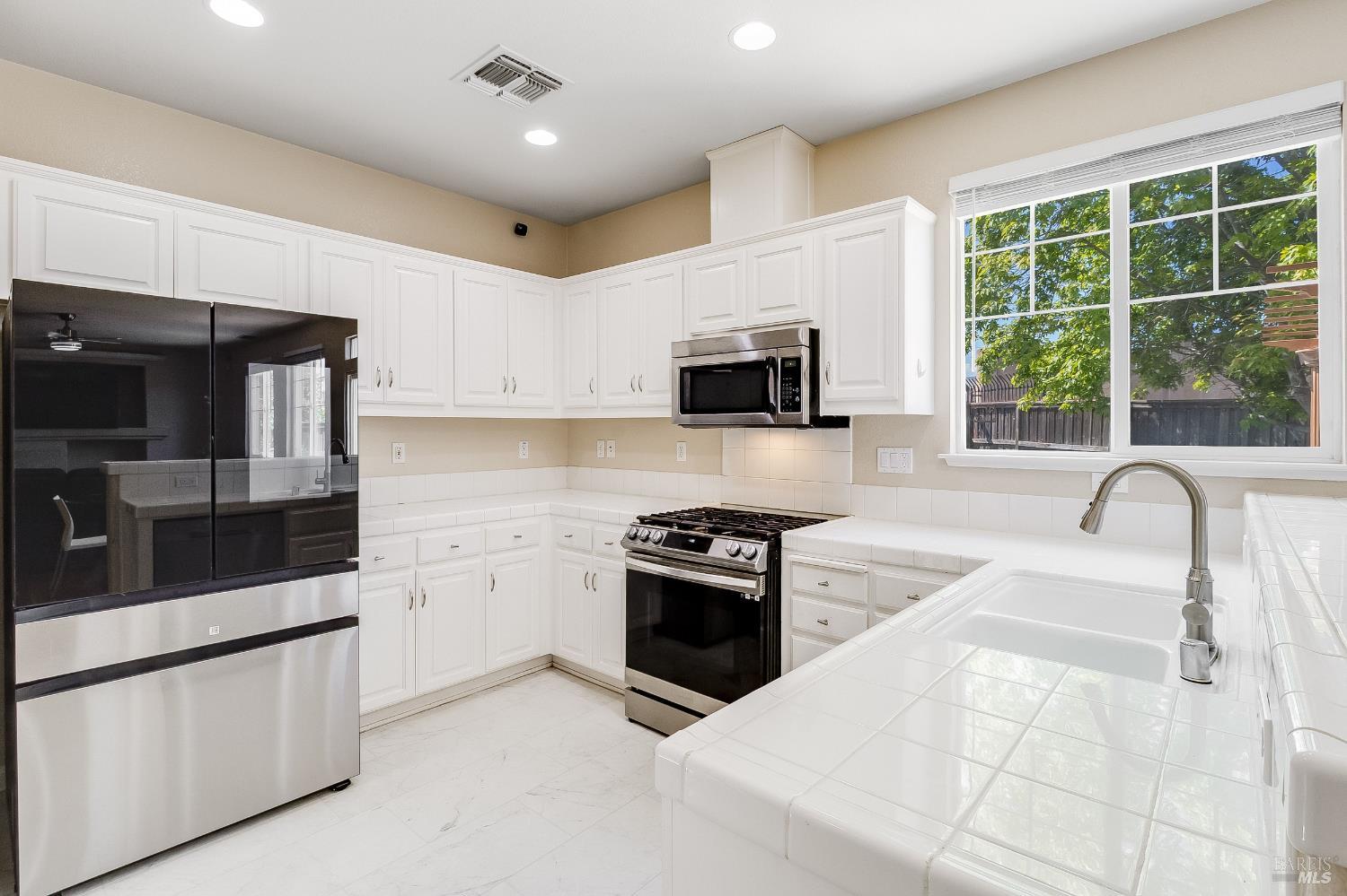 673 Rockspray Circle Pittsburg, CA 94565 - Photo 26 of 84