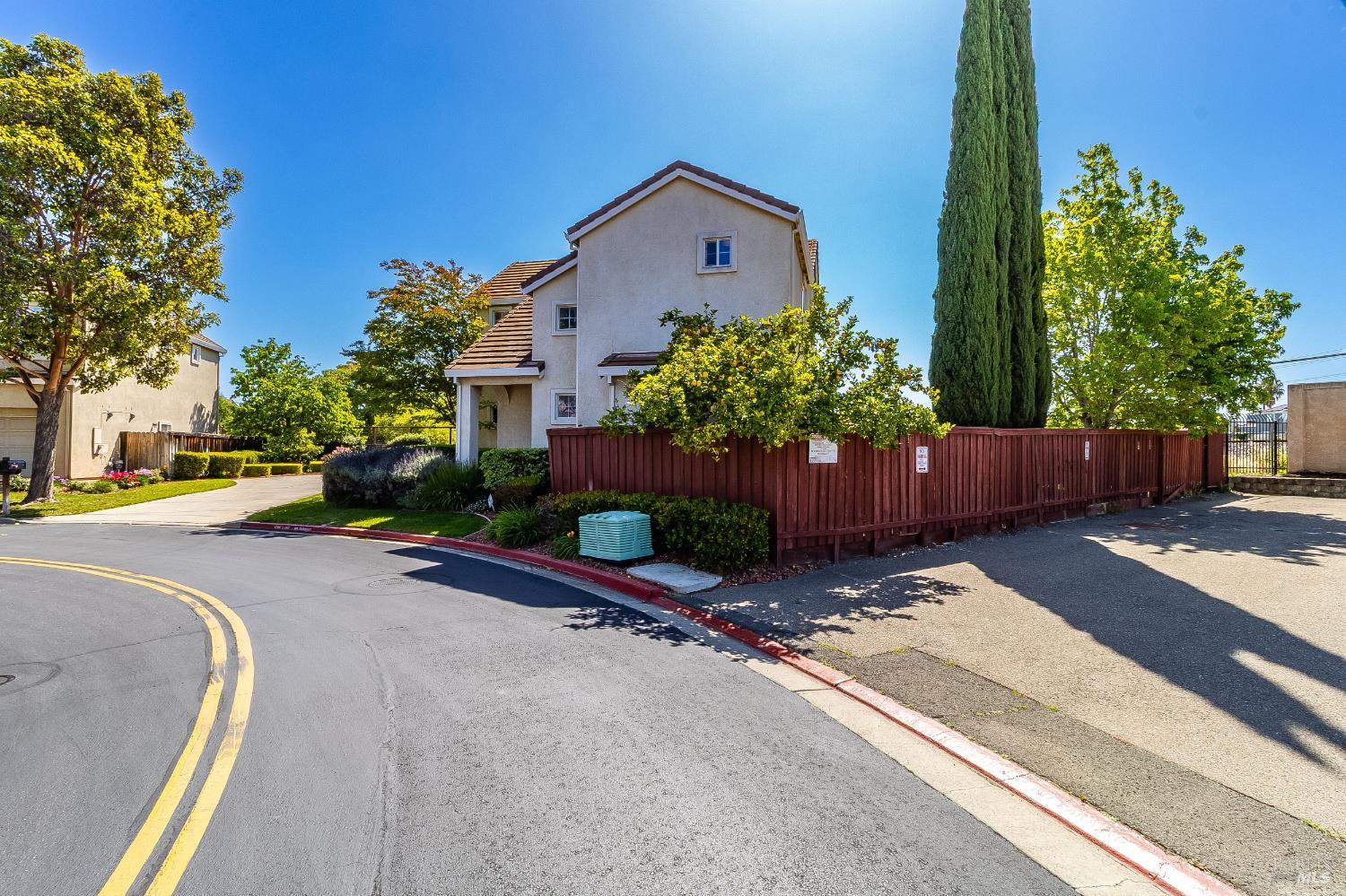 673 Rockspray Circle Pittsburg, CA 94565 - Photo 6 of 84