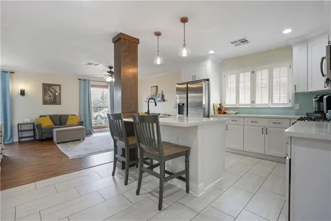 $389,900 | 3608 Cleveland Place, Metairie, LA 70003