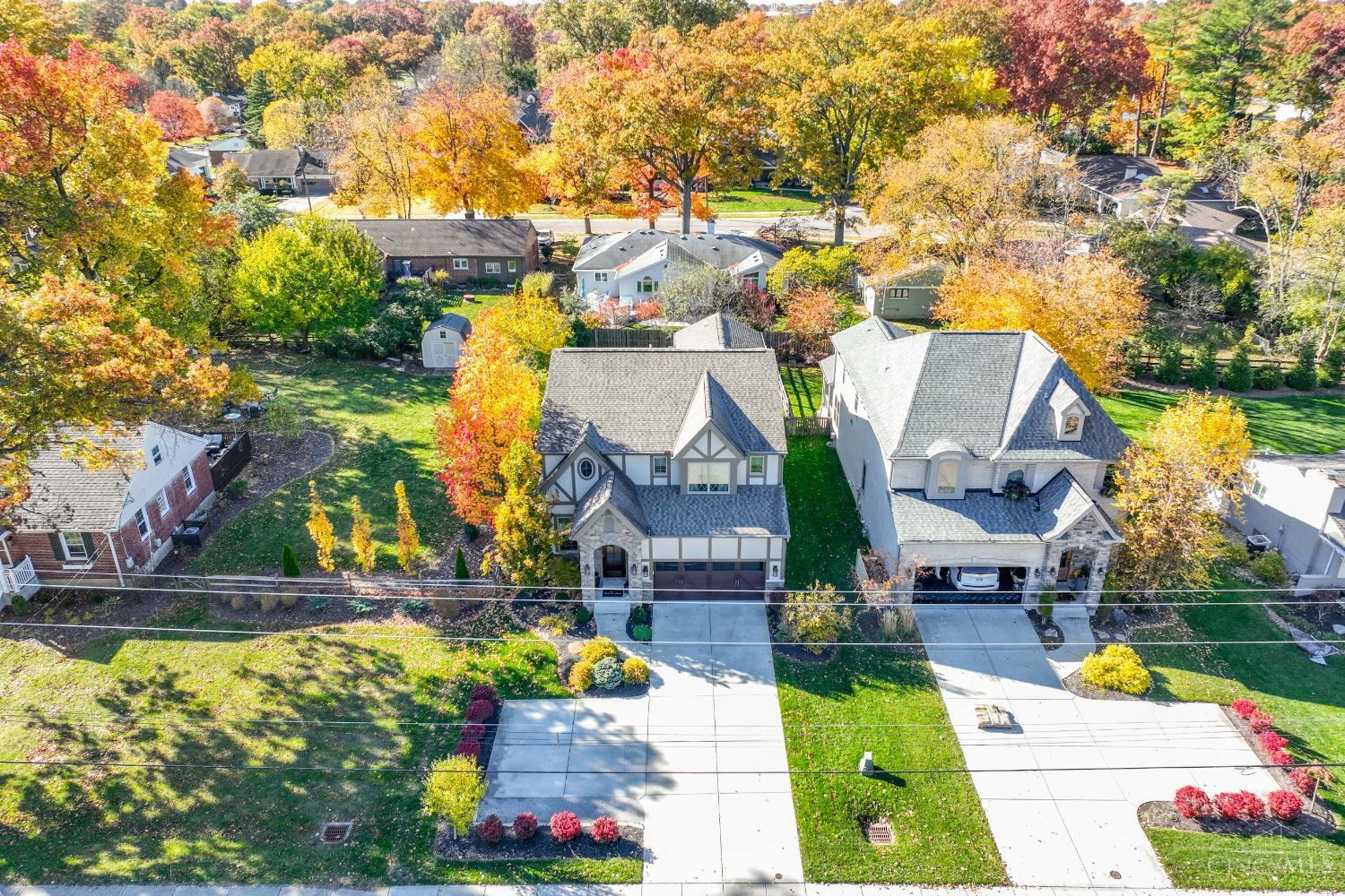 7321 Hosbrook Road Cincinnati, OH 45243 - Photo 2 of 82 Gallery Image 2