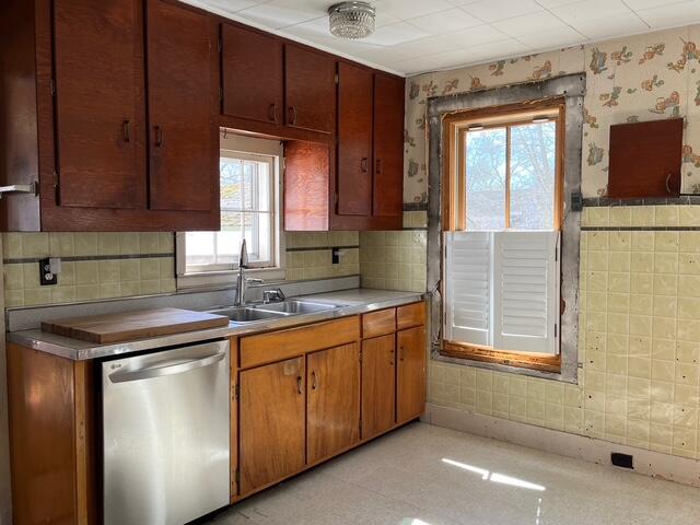 112 Brave Boat Harbor Road Kittery Point, ME 03905 - Photo 8 of 23 IMG_2104