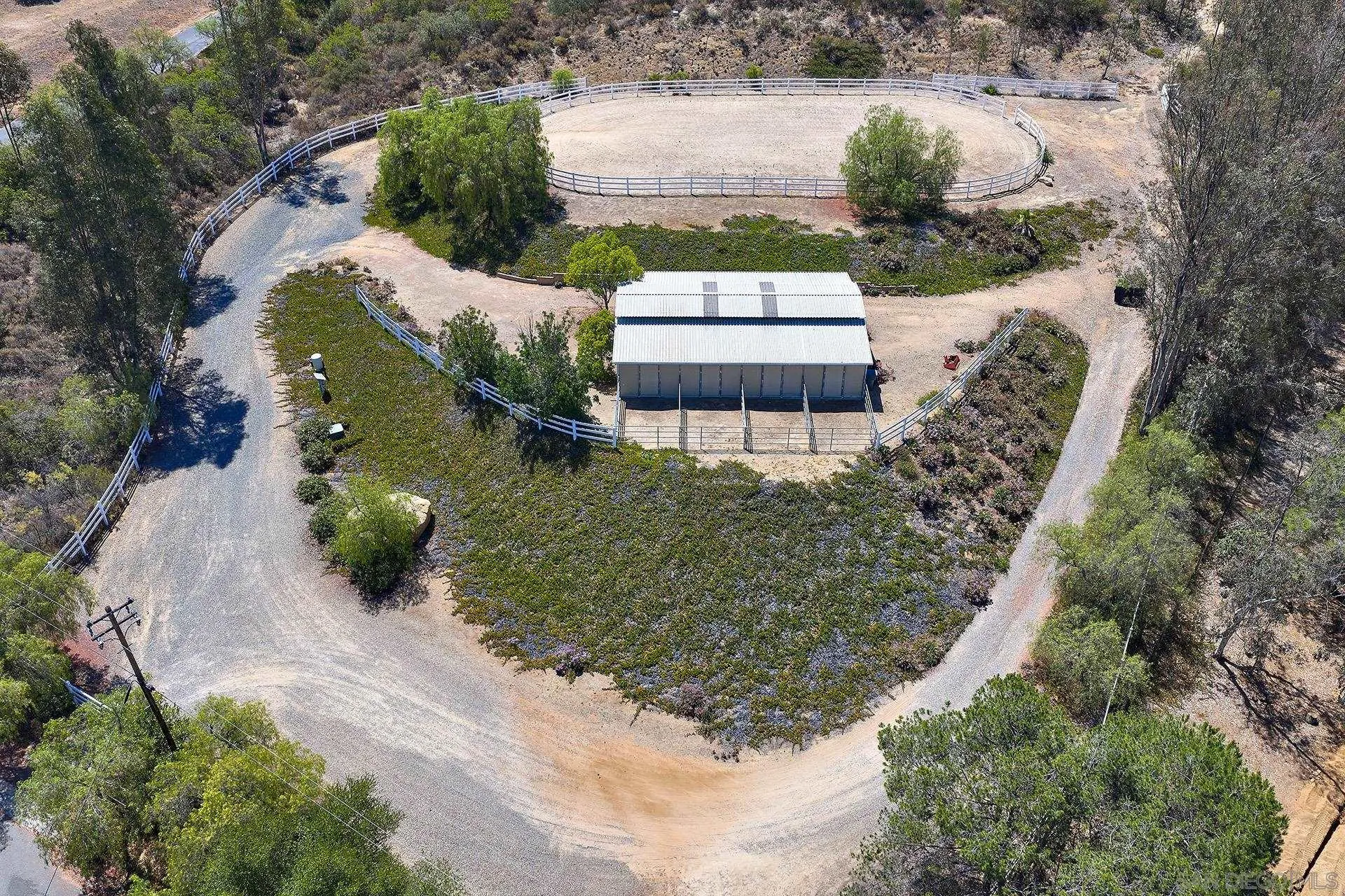 18151 Old Coach Road Poway, CA 92064 - Photo 47 of 53