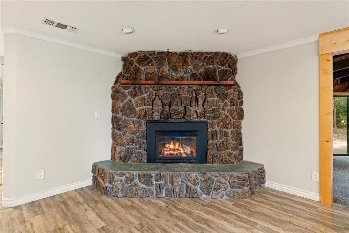 2730 South Old Stage Road Mount Shasta, CA 96067 - Photo 10 of 33 Gallery Image 10