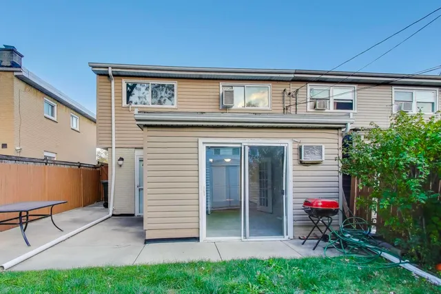 $359,000 | 9454 Potter Road, Des Plaines, IL 60016