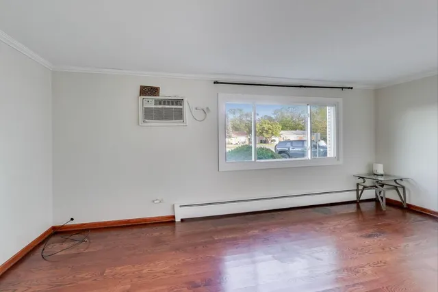 $359,000 | 9454 Potter Road, Des Plaines, IL 60016