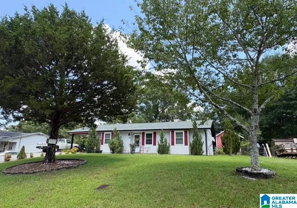 $179,900 | 914 Mitchell Drive Southwest, Jacksonville, AL 36265