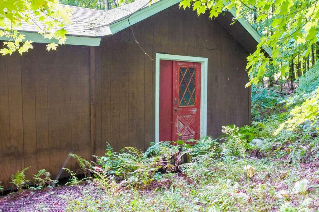 61 Casey Road Chittenden, VT 05701 - Photo 9 of 30