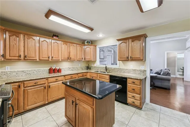 $429,000 | 1724 Lake Michigan Drive, Harvey, LA 70058