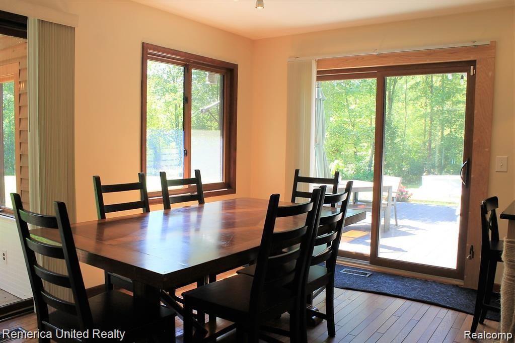 4144 Center Road Linden, MI 48451 - Photo 7 of 66 4144Center_dining.jpg