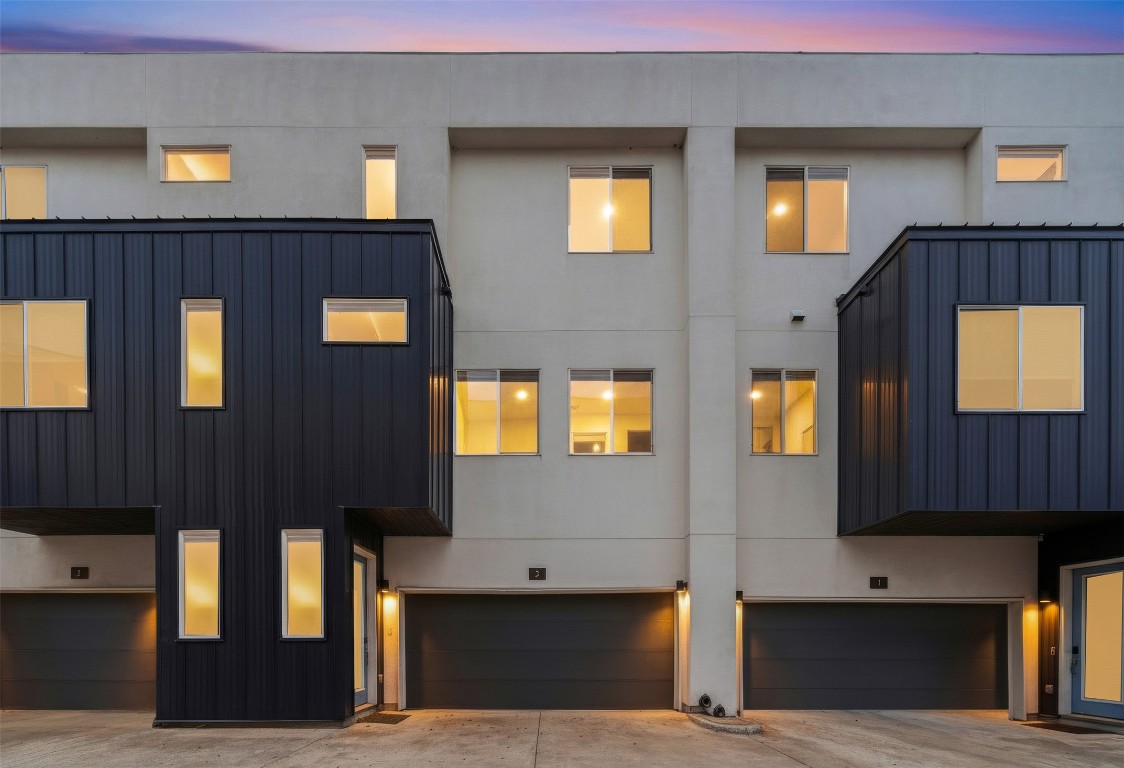 1801 East 2nd Street, Unit 2 Austin, TX 78702 - Photo 2 of 34 Exterior view