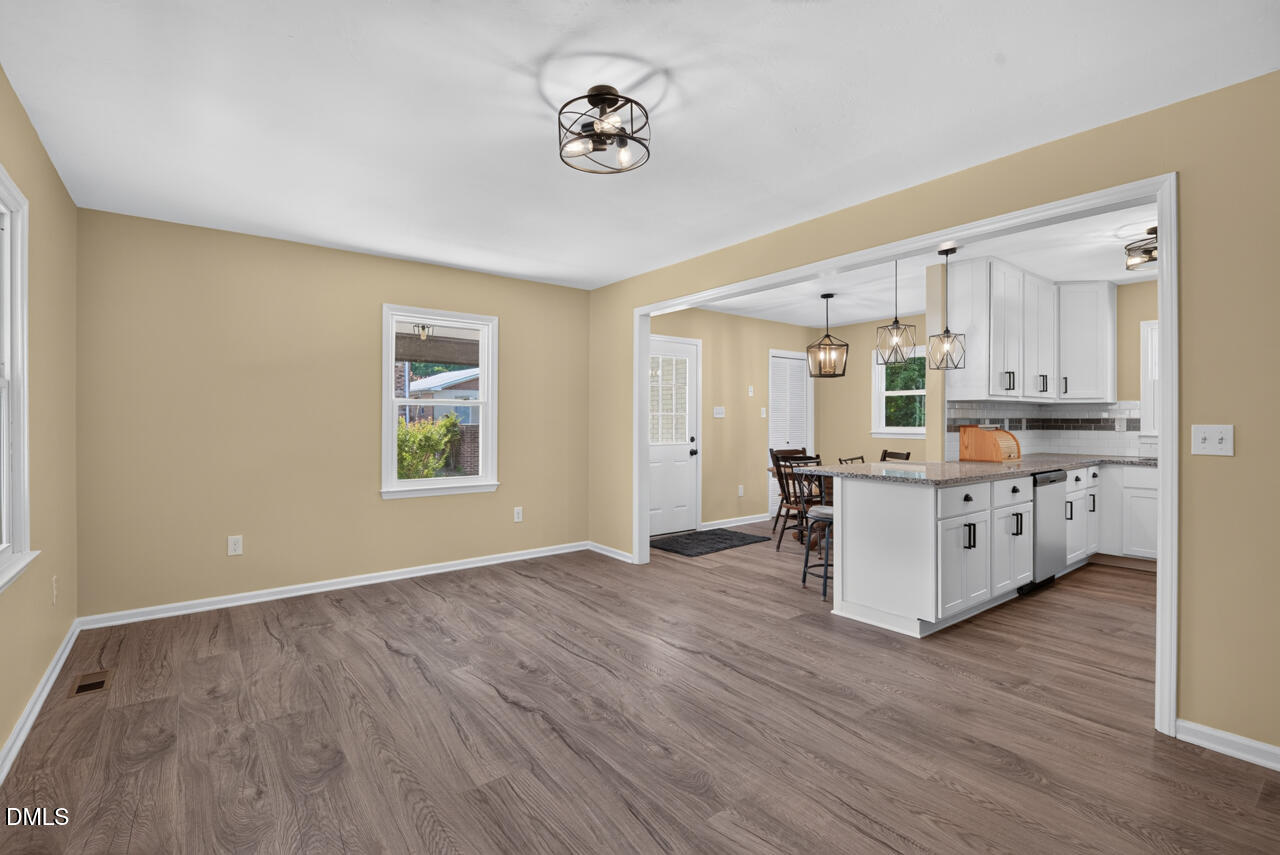539 Riddle Avenue Hillsborough, NC 27278 - Photo 10 of 23 12