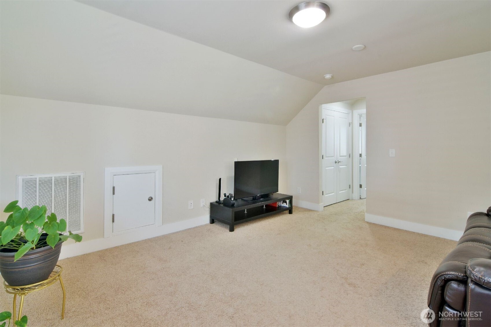 19607 25th Drive Southeast Bothell, WA 98012 - Photo 23 of 27