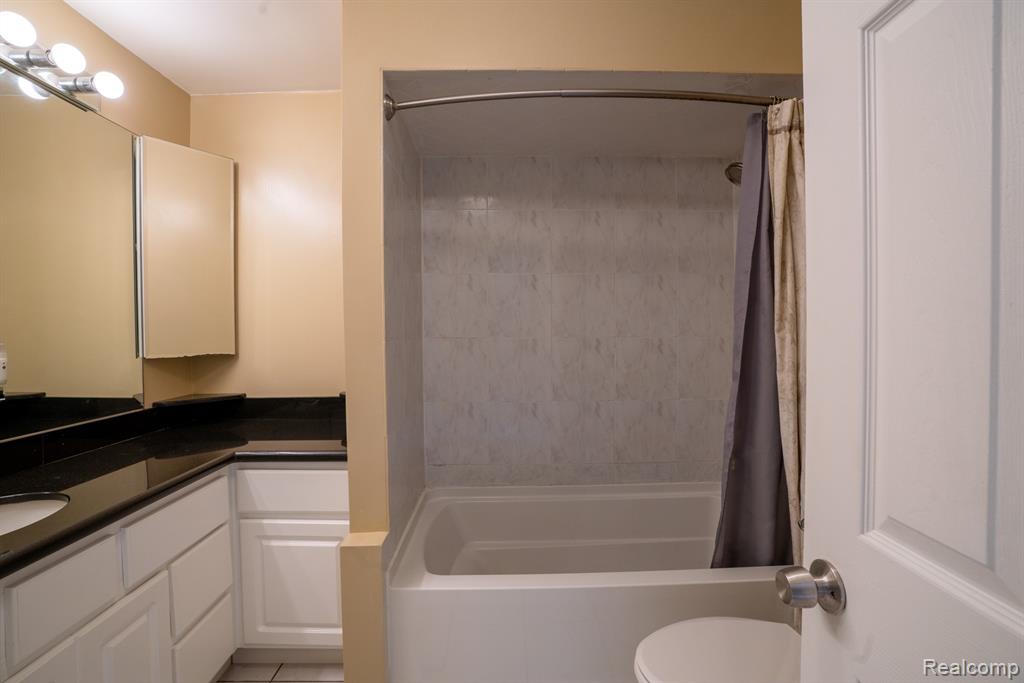 4205 Harding Street Dearborn Heights, MI 48125 - Photo 20 of 30