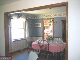 52 Klingerman Road Telford, PA 18969 - Photo 4 of 6