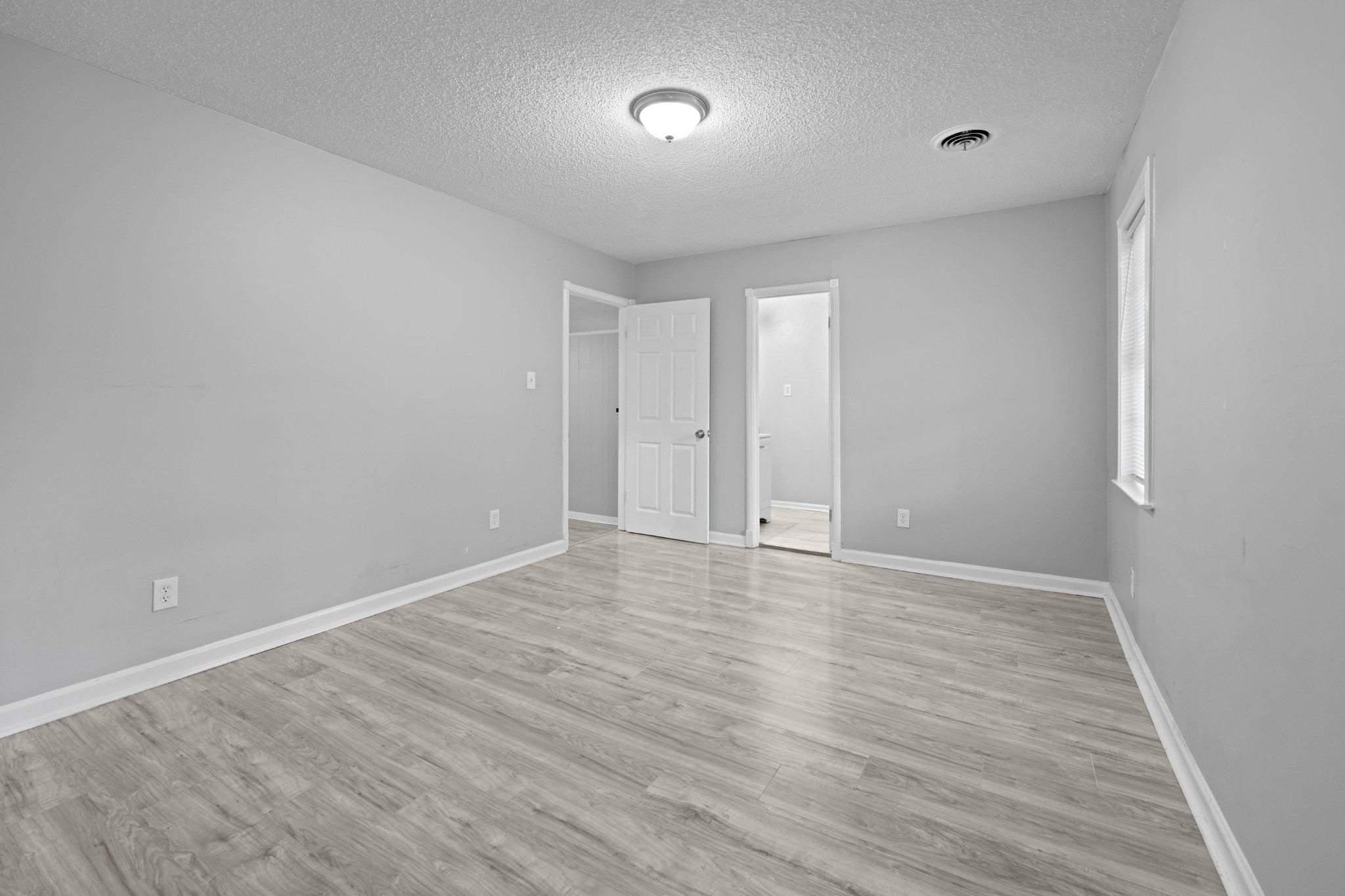 2067 Collier Road Memphis, TN 38127 - Photo 6 of 19 Gallery Image 6