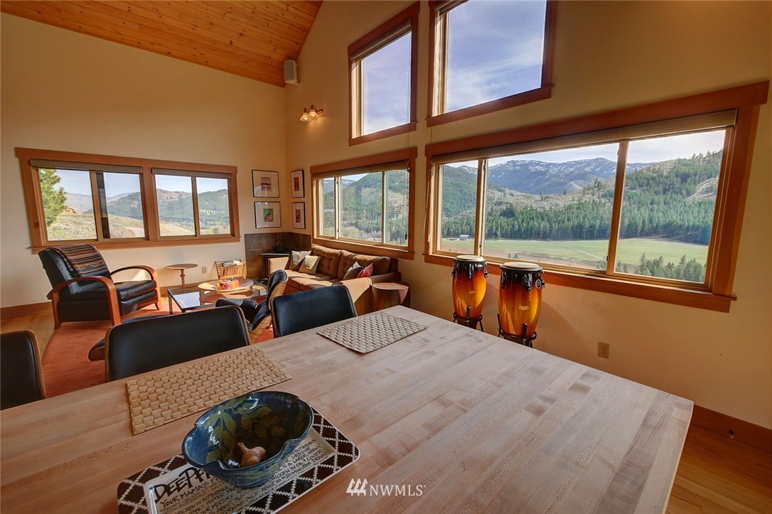 28 Glory Road Twisp, WA 98856 - Photo 12 of 25 Gallery Image 12