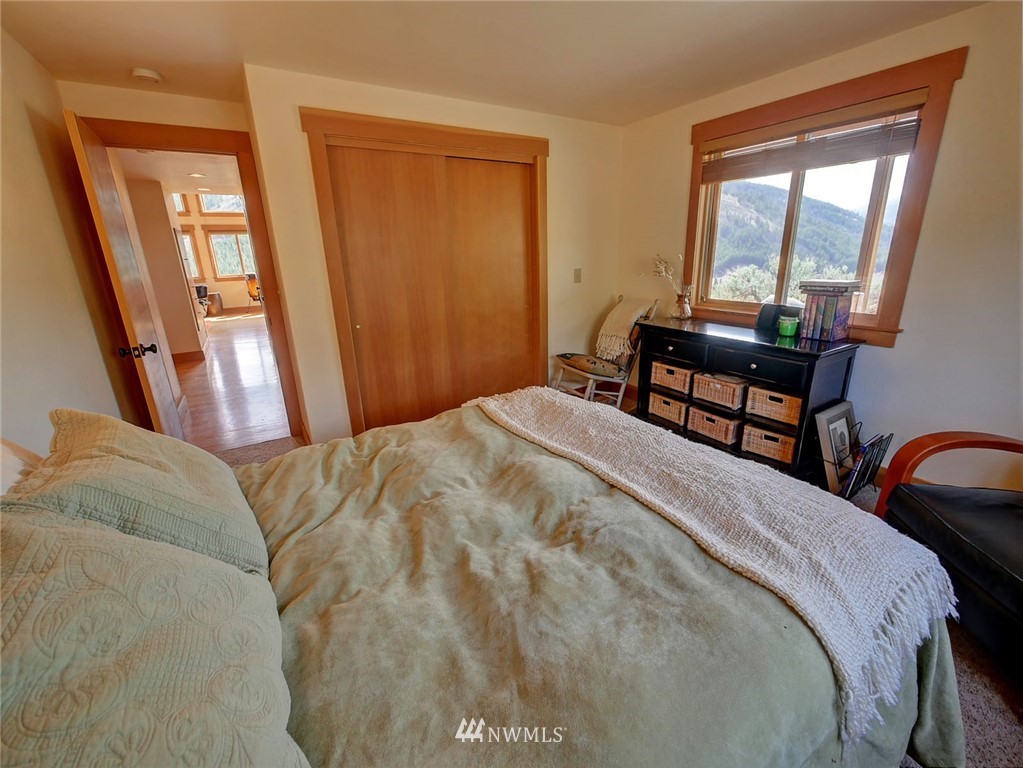 28 Glory Road Twisp, WA 98856 - Photo 14 of 25 Gallery Image 14